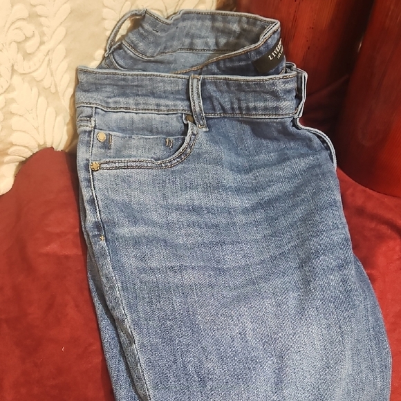 Lucy Bootcut Denim Jeans - Picture 6 of 12